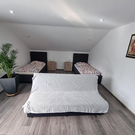 Workershome - Business Apartments - Monteurwohnungen Wertheim Zimmer foto