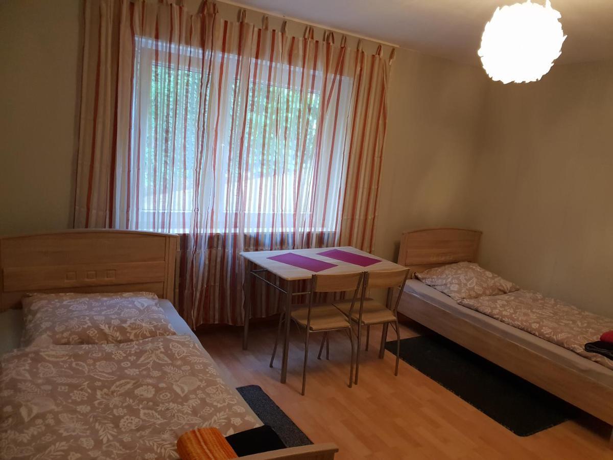 Workershome - Business Apartments - Monteurwohnungen Wertheim Zimmer foto