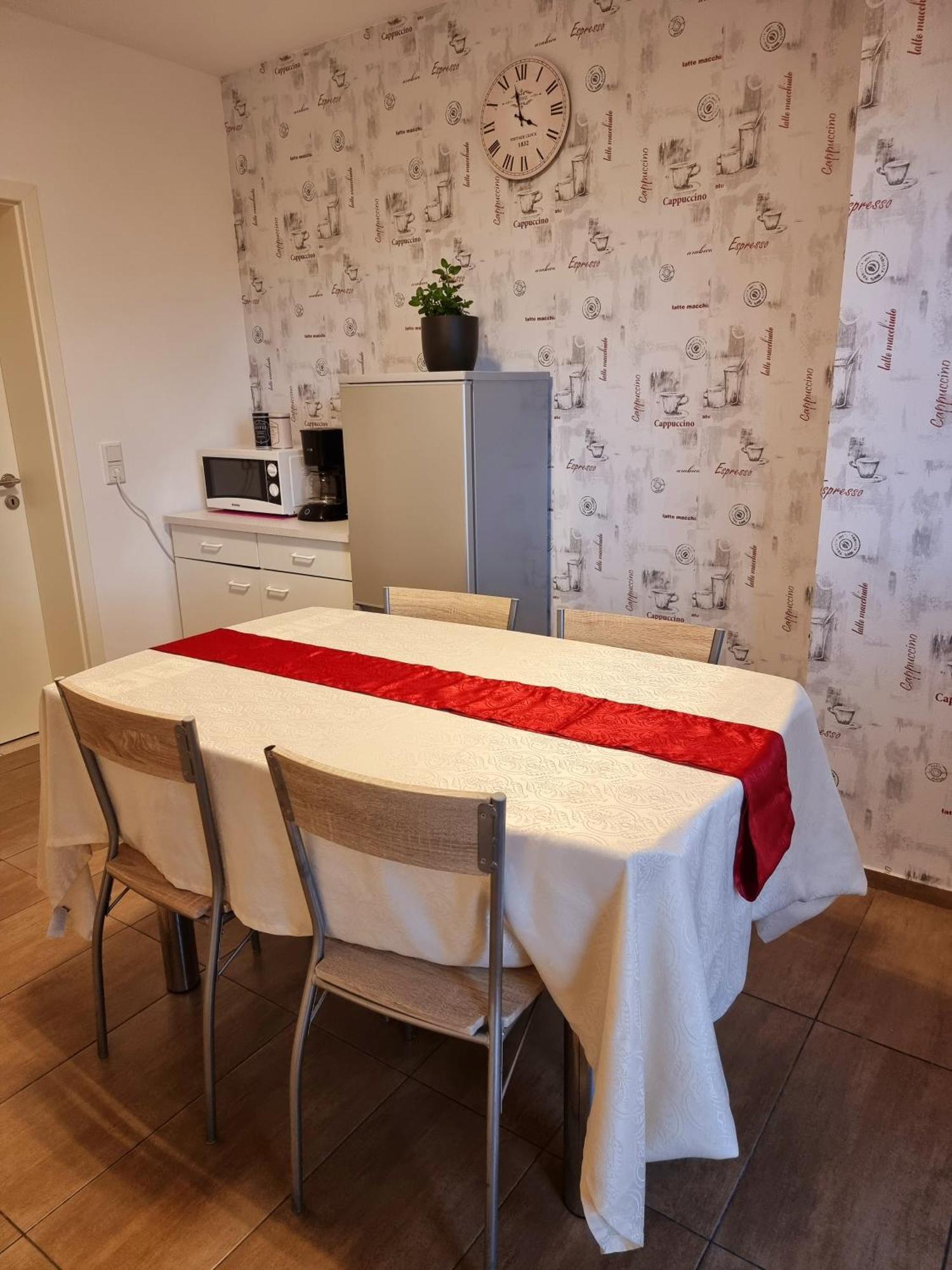 Workershome - Business Apartments - Monteurwohnungen Wertheim Zimmer foto